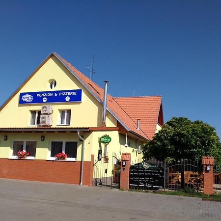 Penzion Kometa Pasohlávky Eksteriør bilde